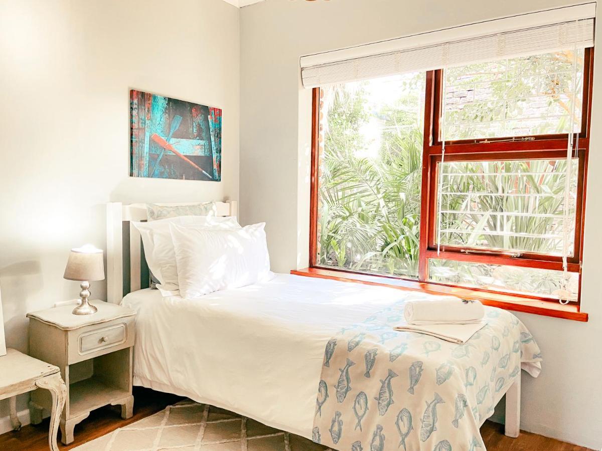 La Mer Seafront Selfcatering Accommodation Kleinmond ภายนอก รูปภาพ
