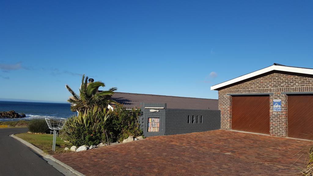 La Mer Seafront Selfcatering Accommodation Kleinmond ภายนอก รูปภาพ